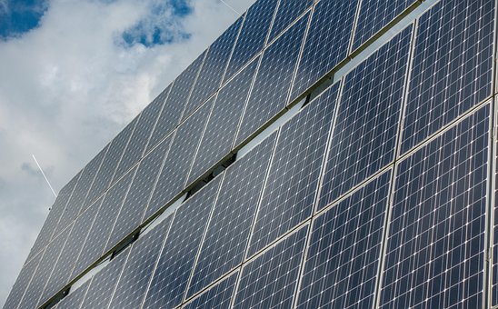 Installation de panneaux photovoltaïques à Genève
